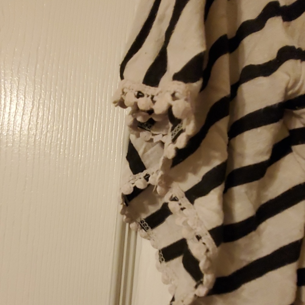 STRIPED TOP - Picture 2 of 3